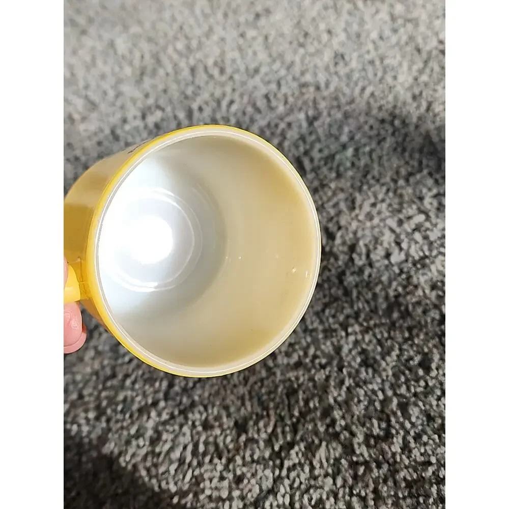 Mellaril Pharmaceutical Advertising Mug yellow milk glass federal Glass‎ VTG